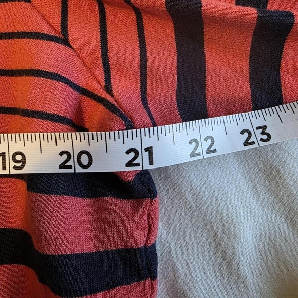 L.L. Bean Men's XL striped long sleeve pullover in red and navy - Picture 6 of 8